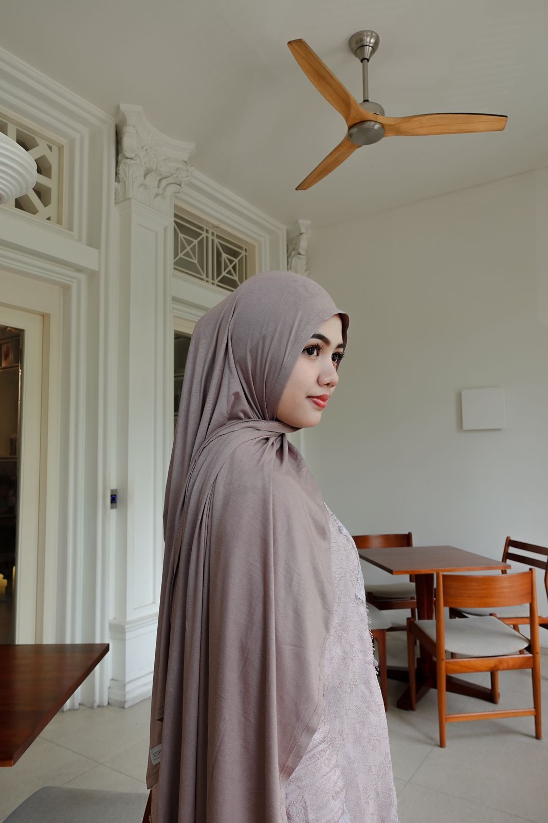 Pashmina Mocha Taupe